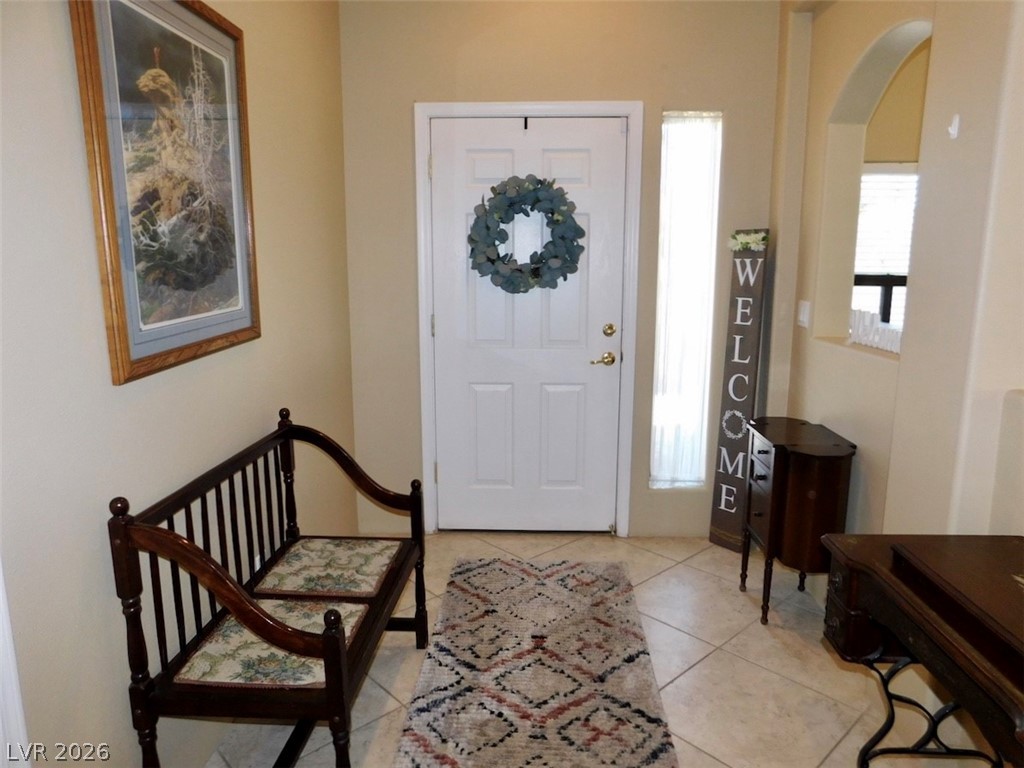 Photo 5 of 1293 Country Club Drive