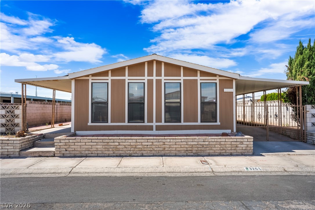 Photo 4 of 3251 Chimayo Lane