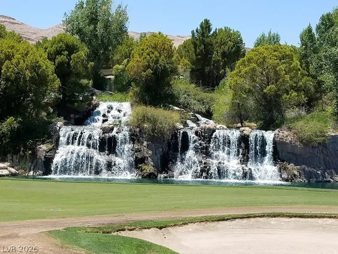 Photo 6 of 10, 12 Pebble Hills Court