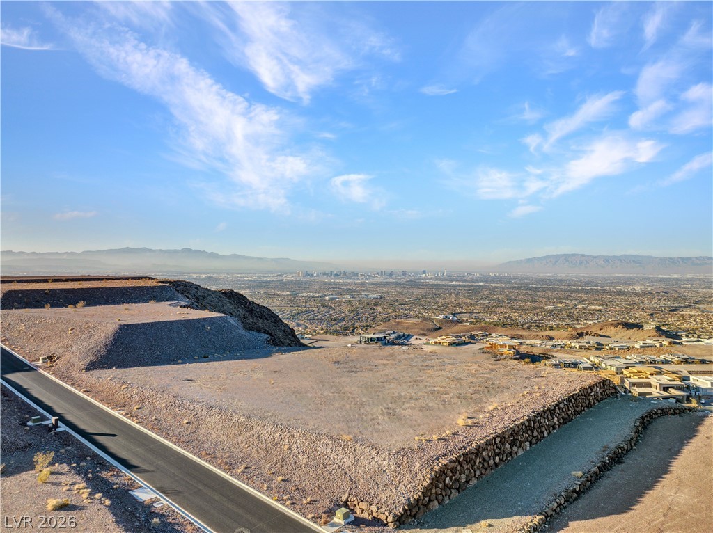 22 Soaring Rock Court, Henderson 89012