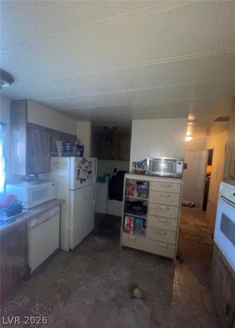 Photo 10 of 30, 2873 Humboldt Court