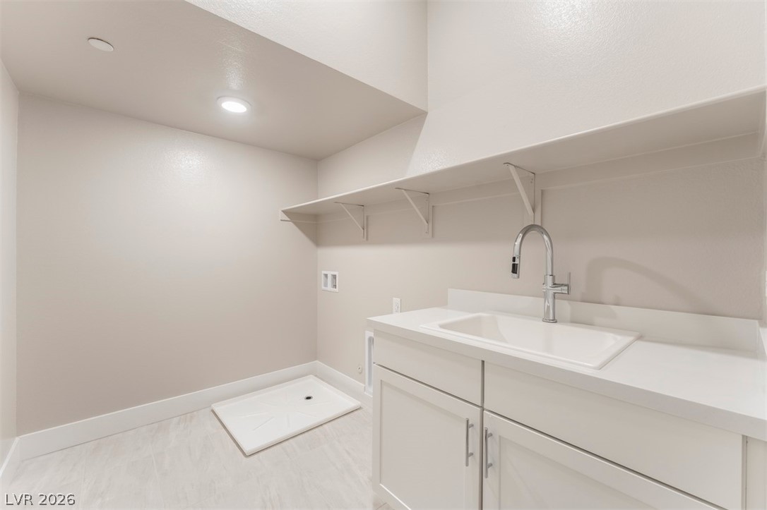 Photo 14 of 15, 9128 Las Manaitas Avenue #301