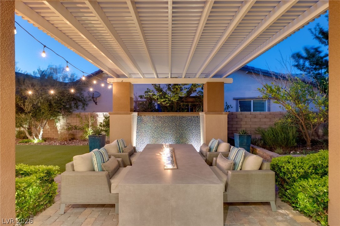 Photo 4 of 277 Lindura Court