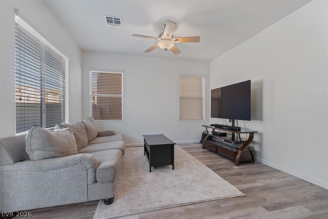 Photo 6 of 20, 5388 Bella Ventana Avenue