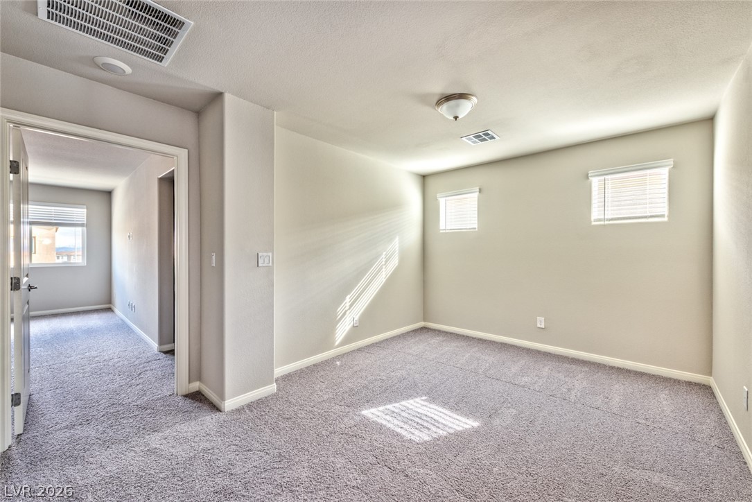 Photo 7 of 18, 8285 Palladium Street