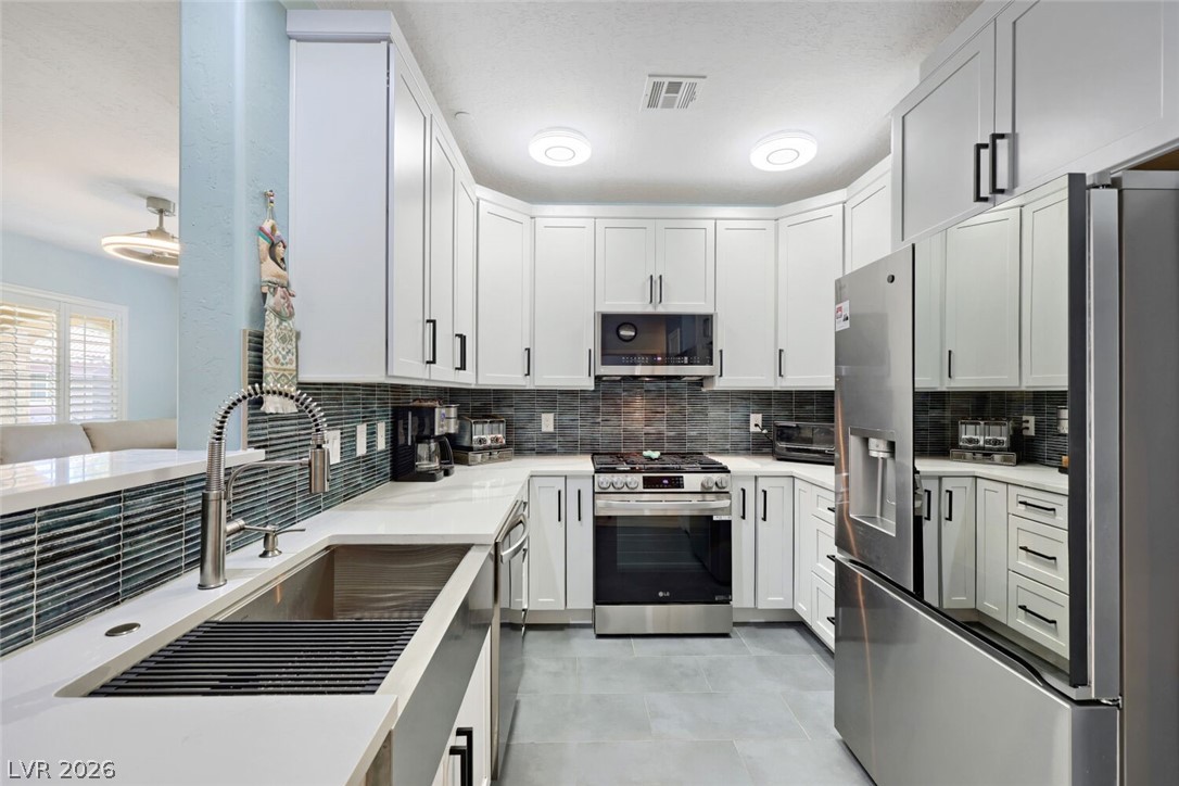 Photo 17 of 53, 6868 Sky Pointe Drive #2064