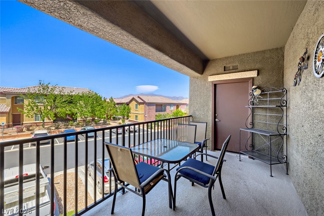 Photo 34 of 53, 6868 Sky Pointe Drive #2064