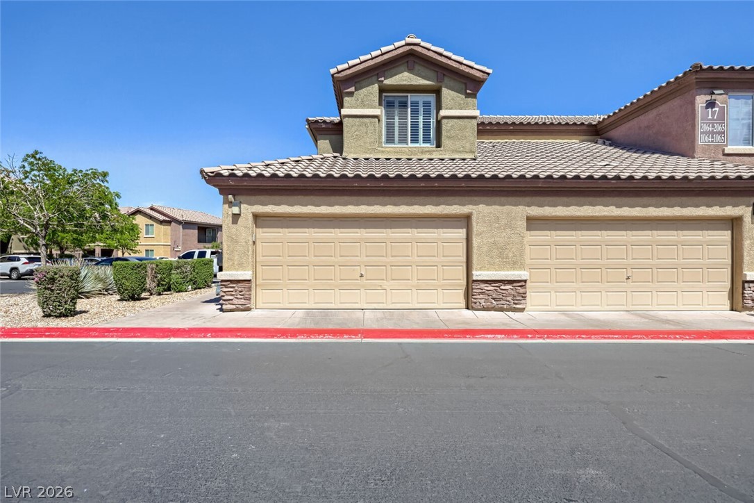 Photo 7 of 53, 6868 Sky Pointe Drive #2064