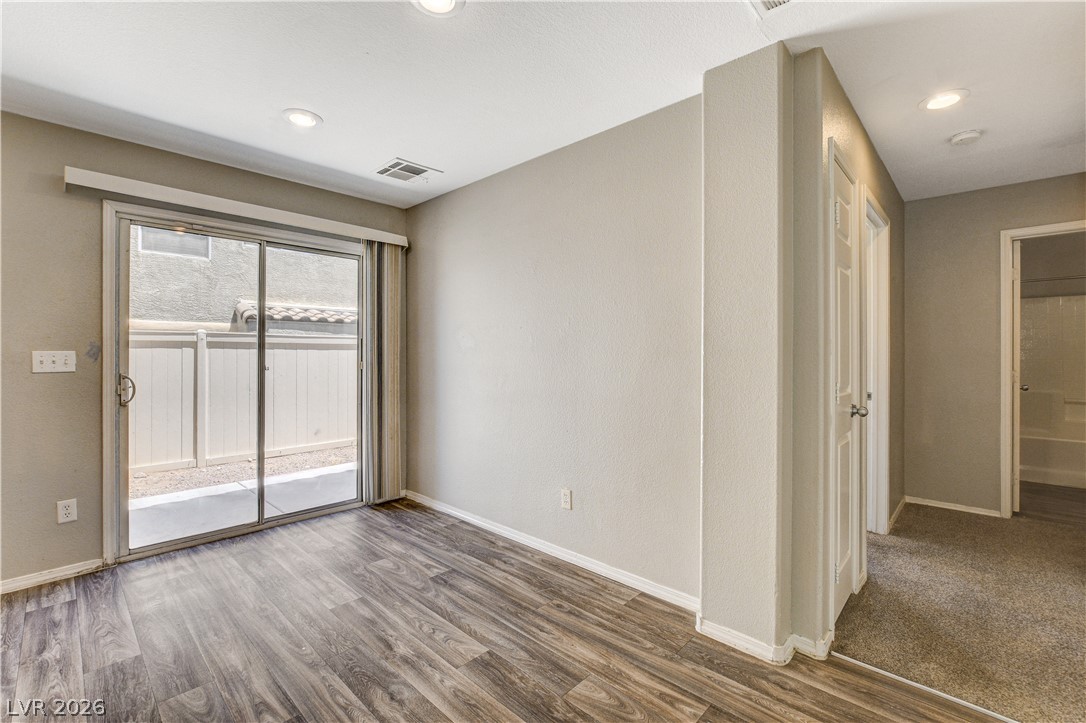 Photo 8 of 40, 535 Albacate Street