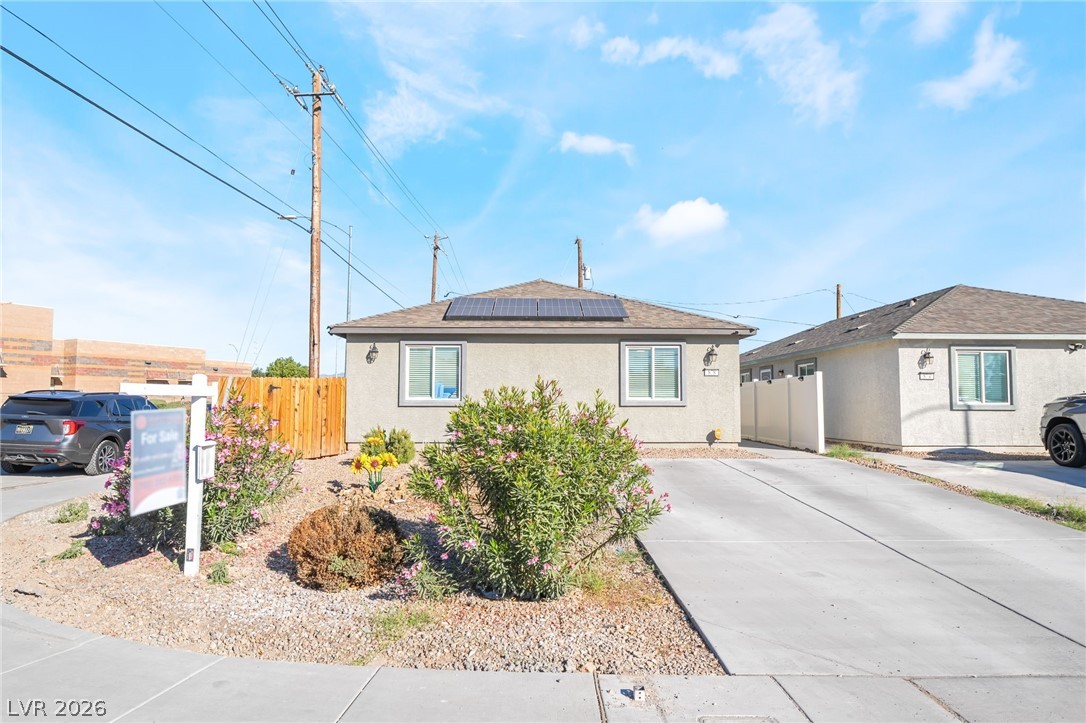 Photo 5 of 878 W Lake Mead Boulevard