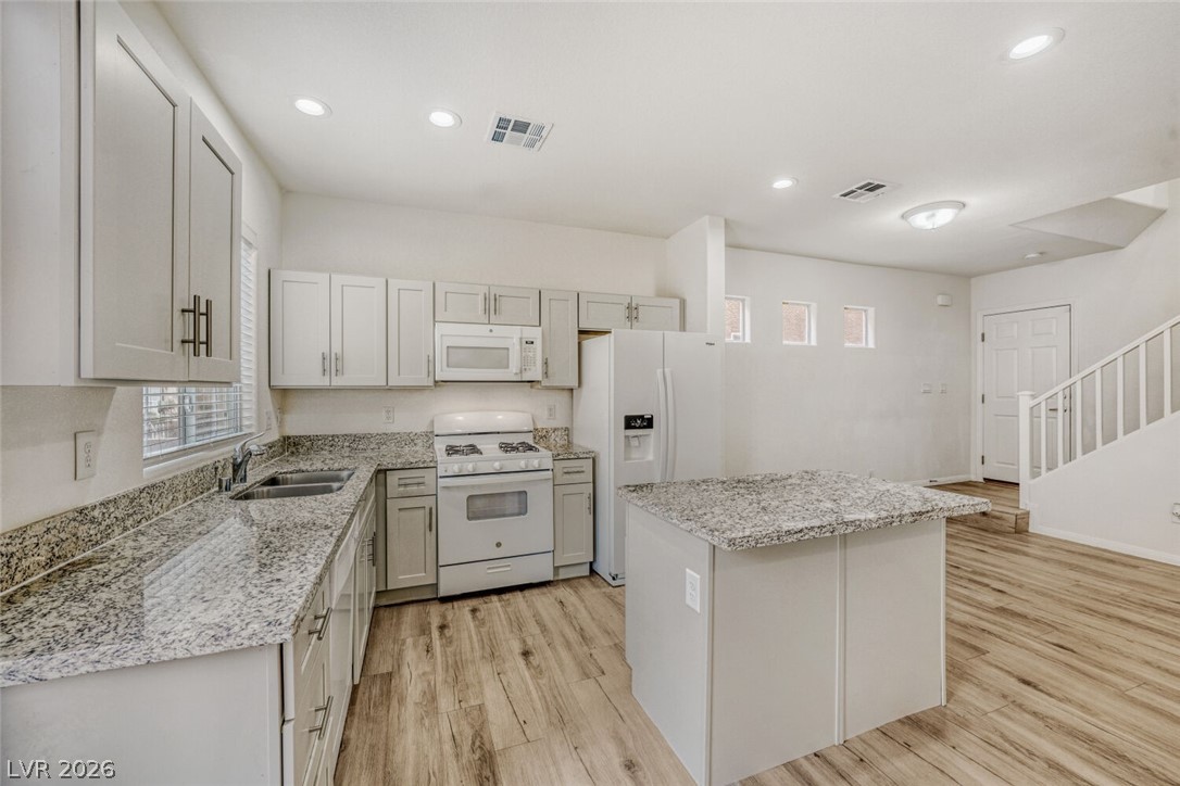 Photo 8 of 34, 8160 Herring Avenue