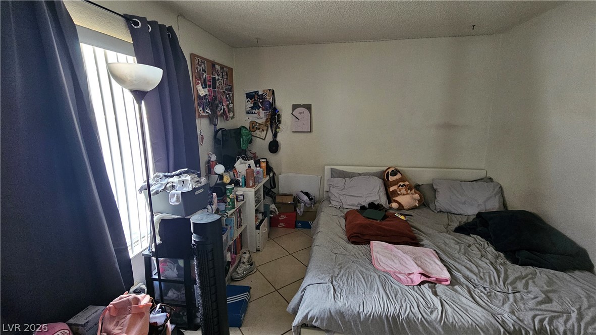 Photo 22 of 44, 4418 Pinegrove Street