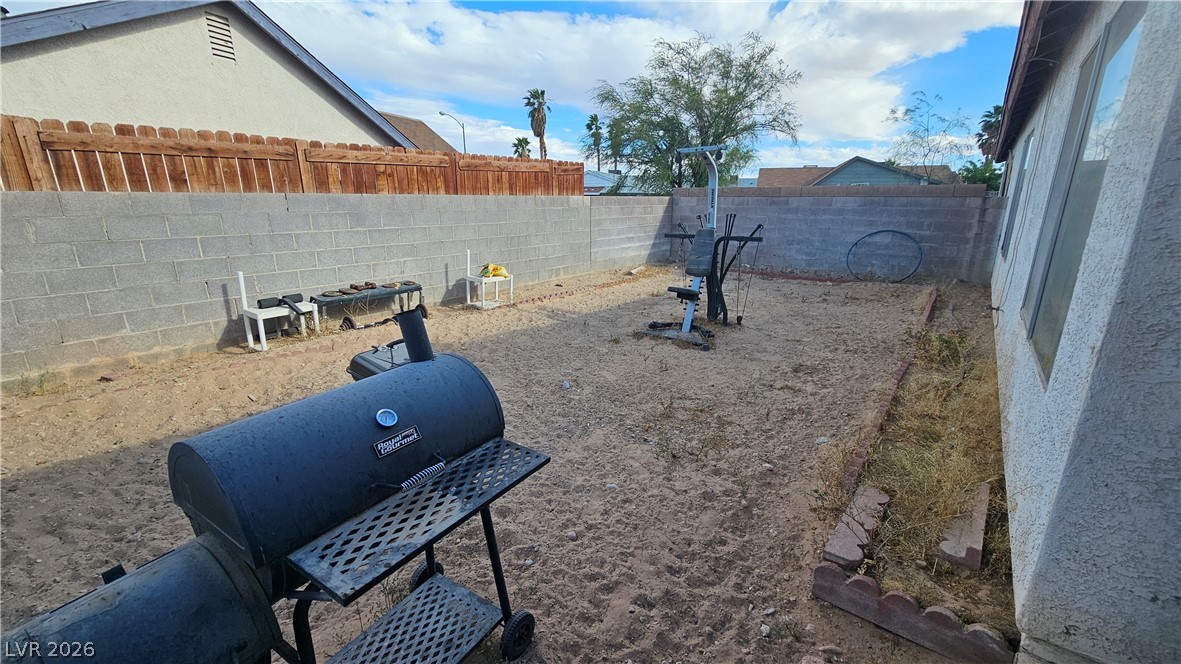 Photo 34 of 44, 4418 Pinegrove Street