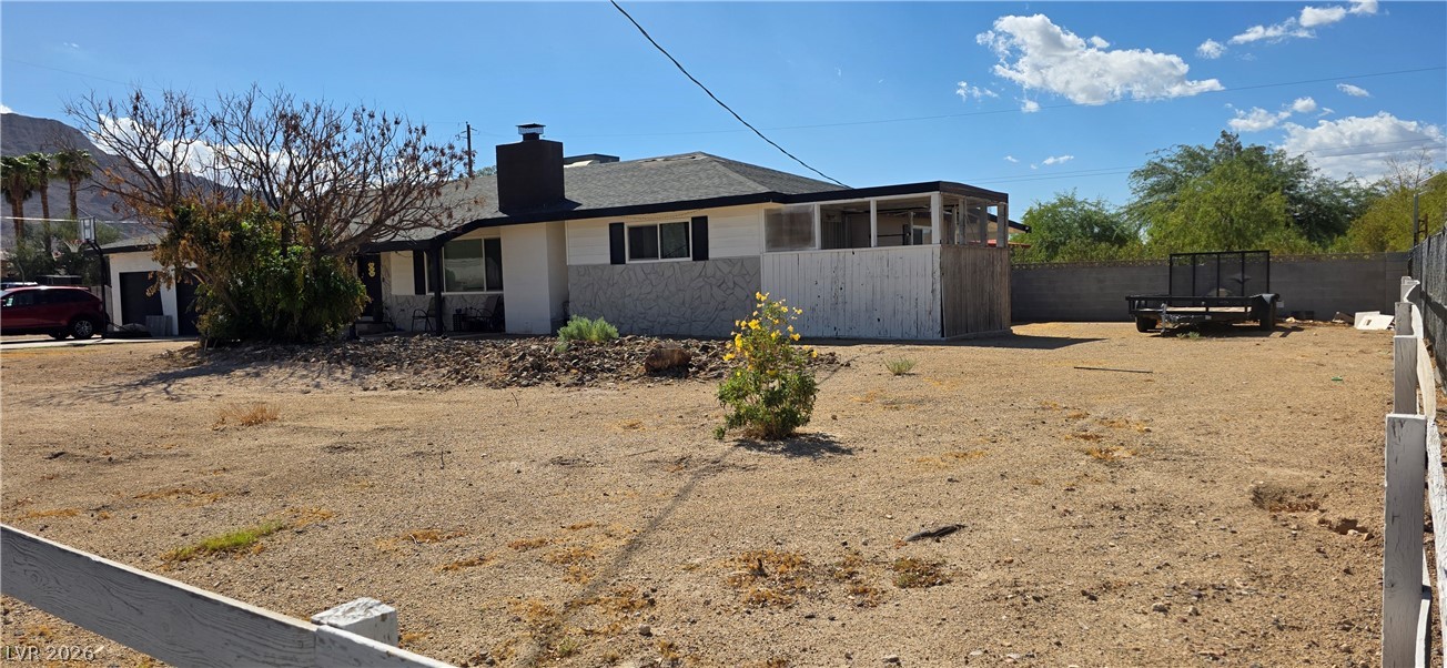 Photo 4 of 6437 E Bonanza Road