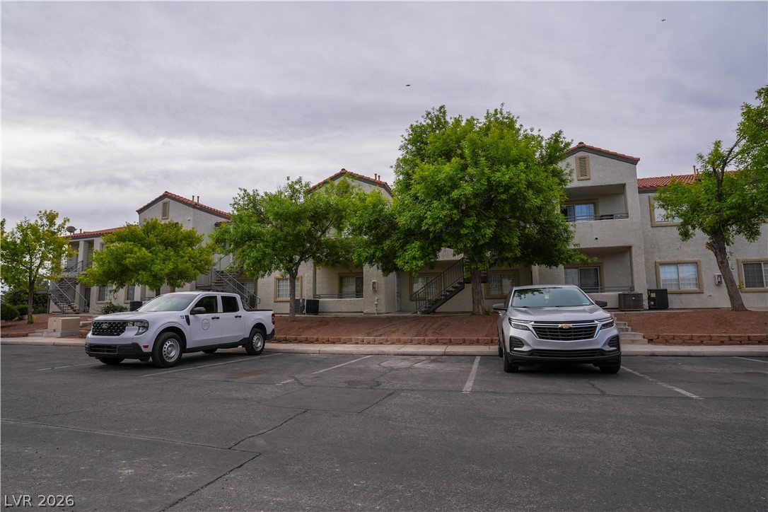 3318 N Decatur Boulevard #2068, Las Vegas 89130