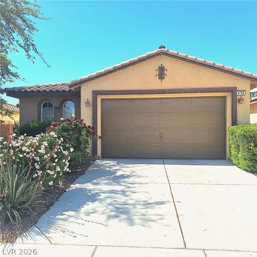 Photo 4 of 4756 S Adriano Way