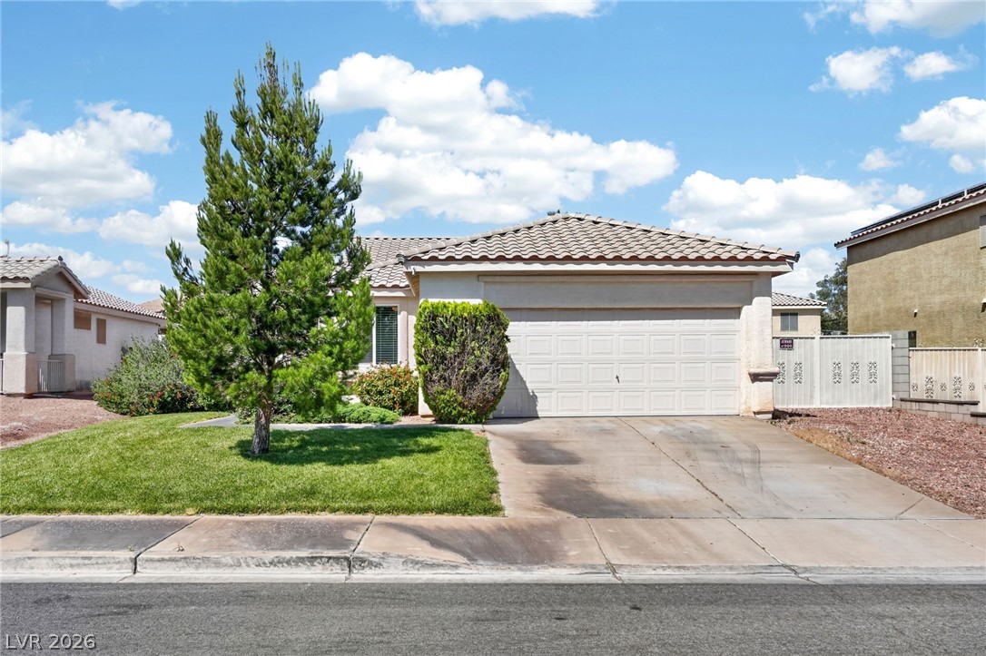 261 Ventana Heights Street, Henderson 89074