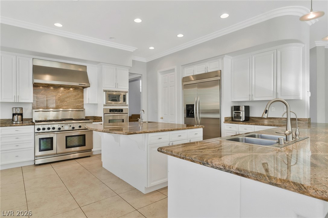 Photo 8 of 51, 5734 San Florentine Avenue