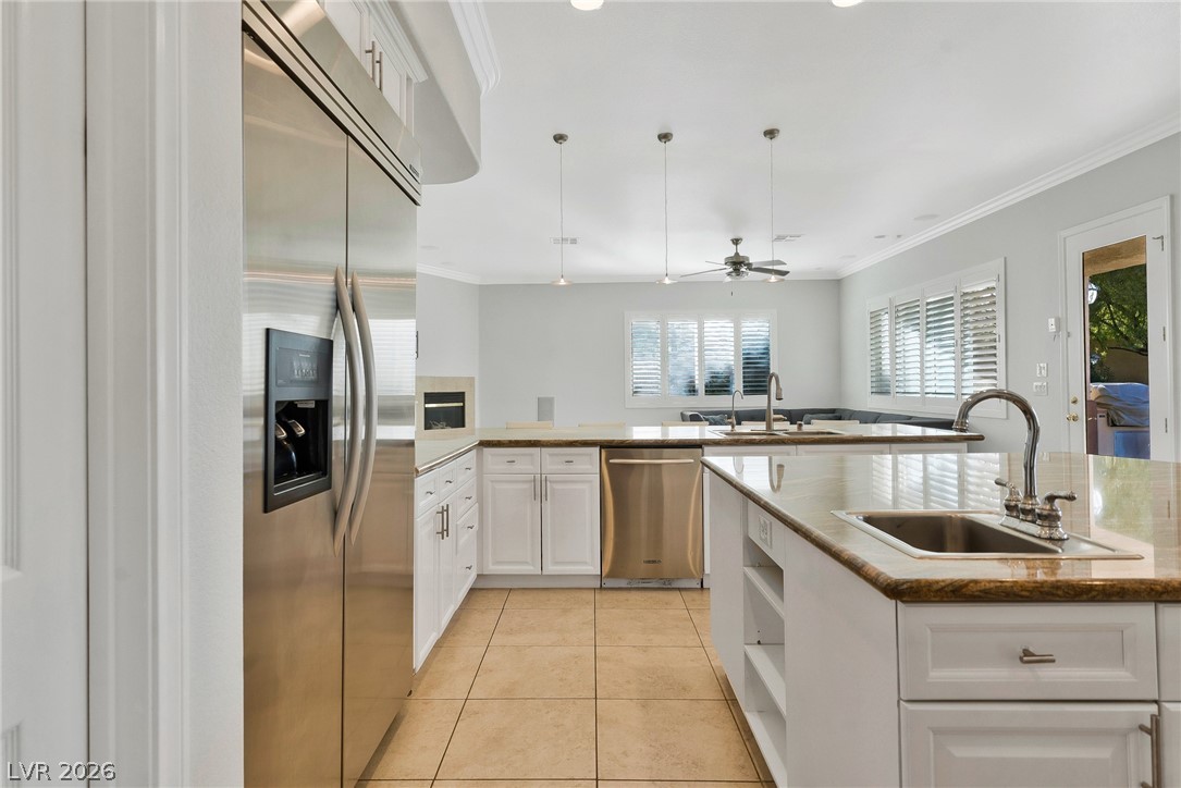 Photo 9 of 51, 5734 San Florentine Avenue