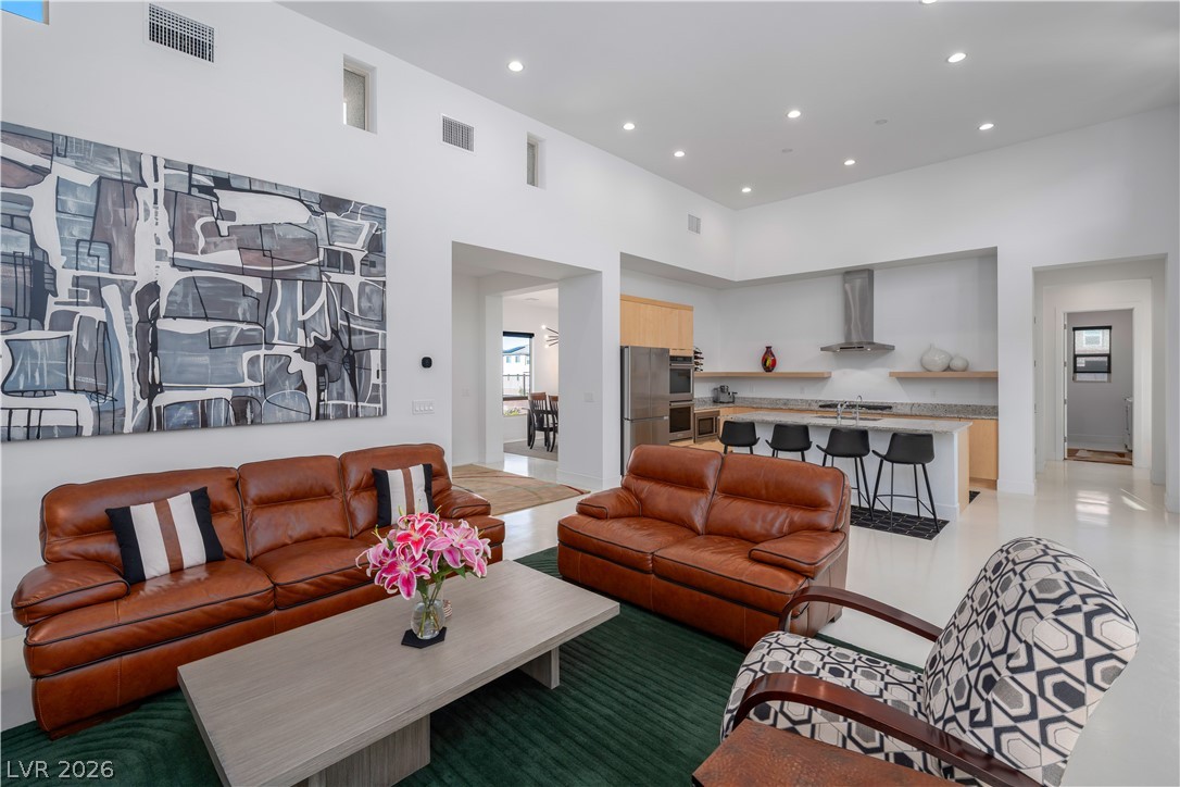 Photo 14 of 73, 6881 Wood Clover Court