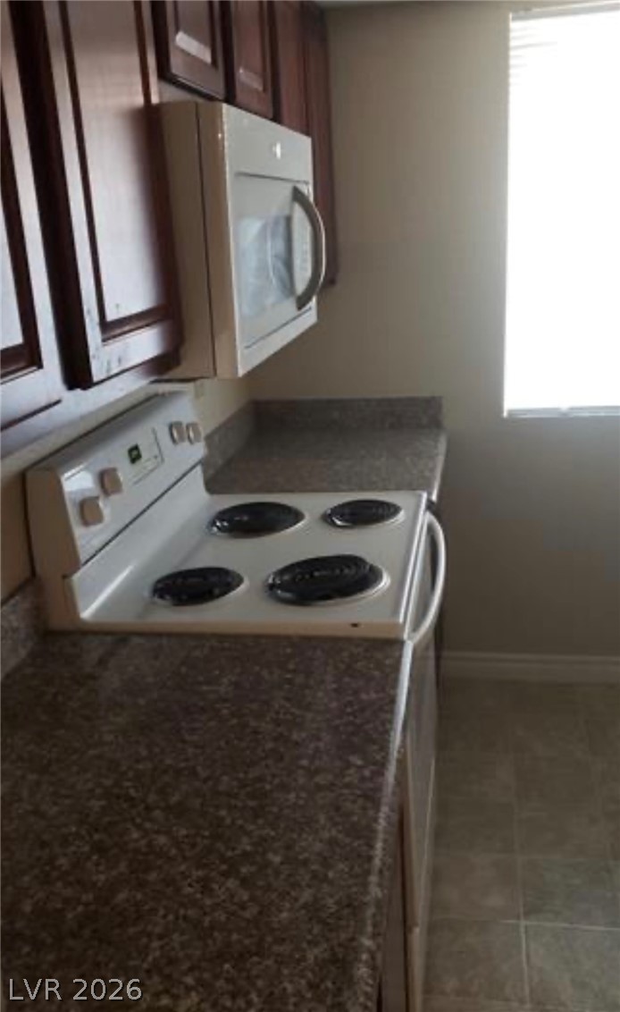 Photo 9 of 29, 5295 Indian River Drive #305