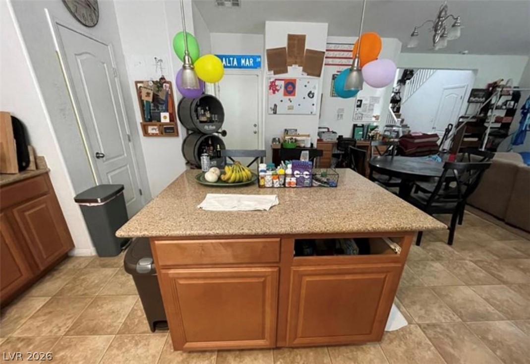 Photo 7 of 17, 10225 Headrick Drive