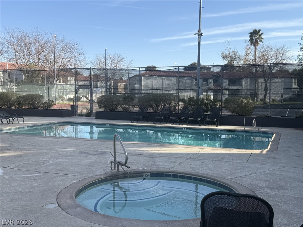 Photo 27 of 36, 1455 E Katie Avenue #L23