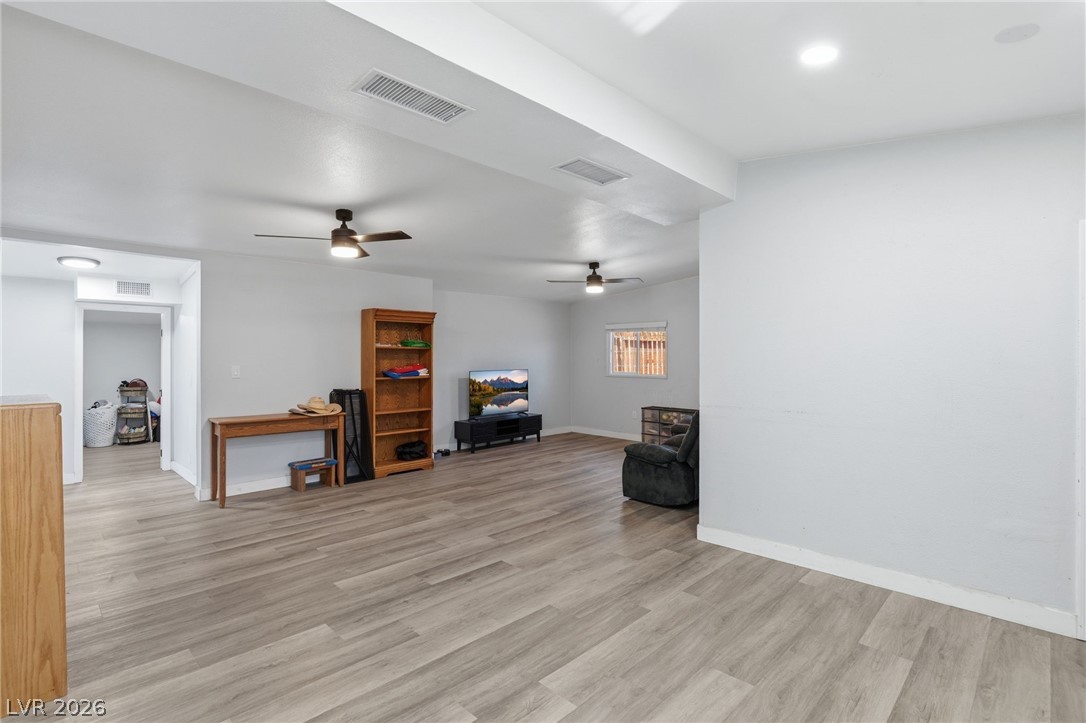 Photo 9 of 34, 1609 San Pedro Avenue