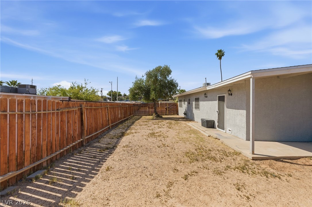 Photo 32 of 34, 1609 San Pedro Avenue