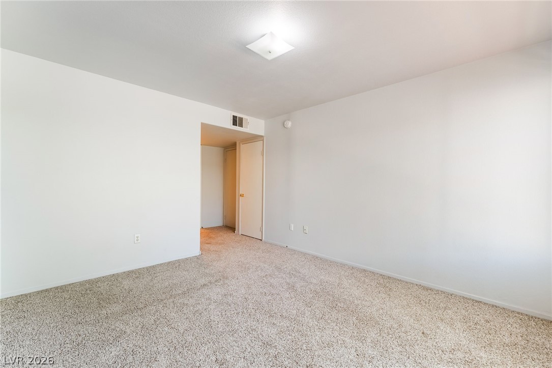 Photo 10 of 23, 5710 E Tropicana Avenue #2148