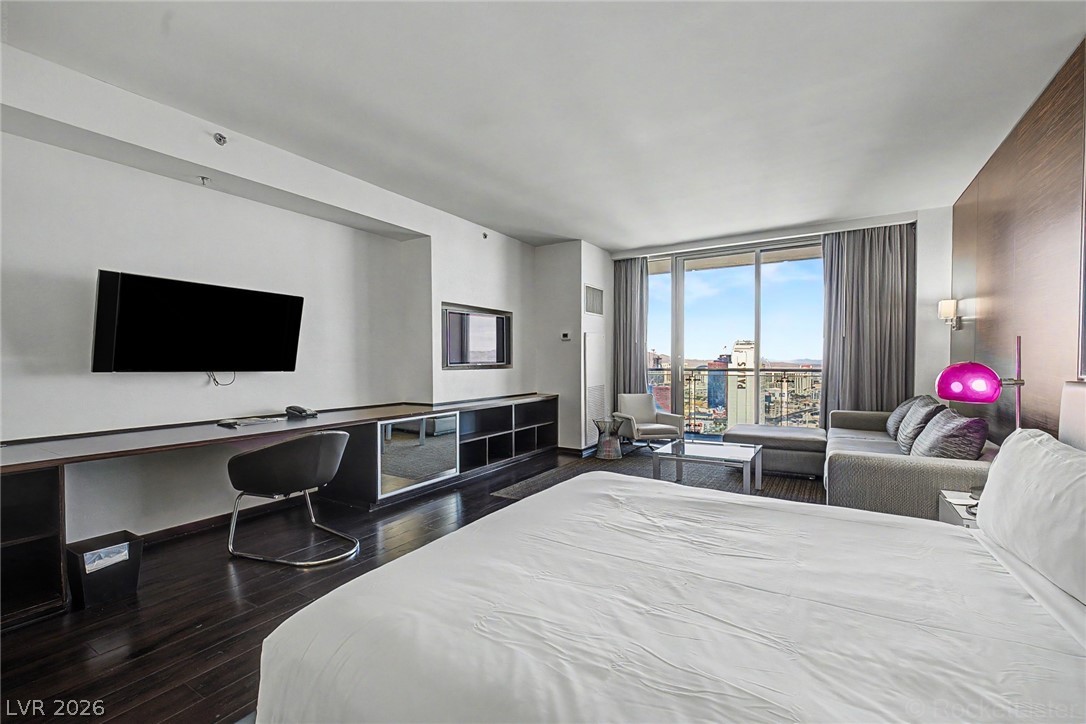 Photo 13 of 35, 4381 W Flamingo Road #36304