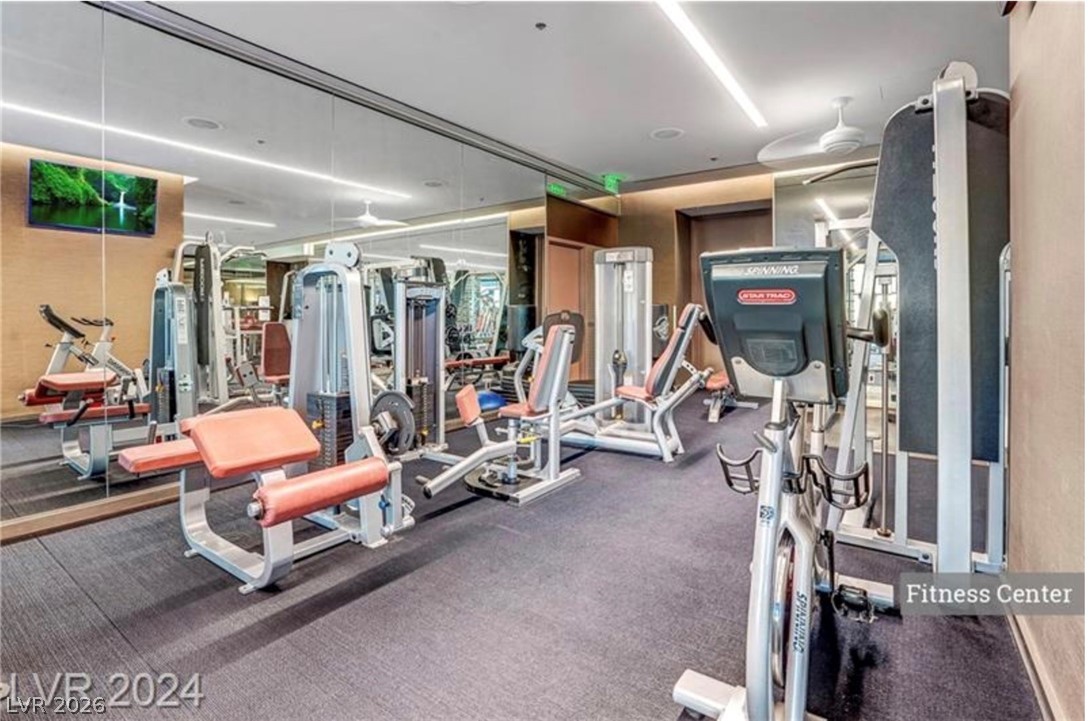 Photo 29 of 35, 4381 W Flamingo Road #36304
