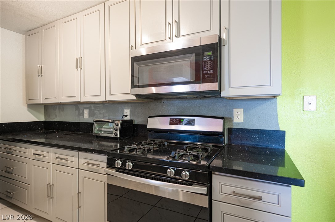 Photo 25 of 50, 2120 Ramrod Avenue #927