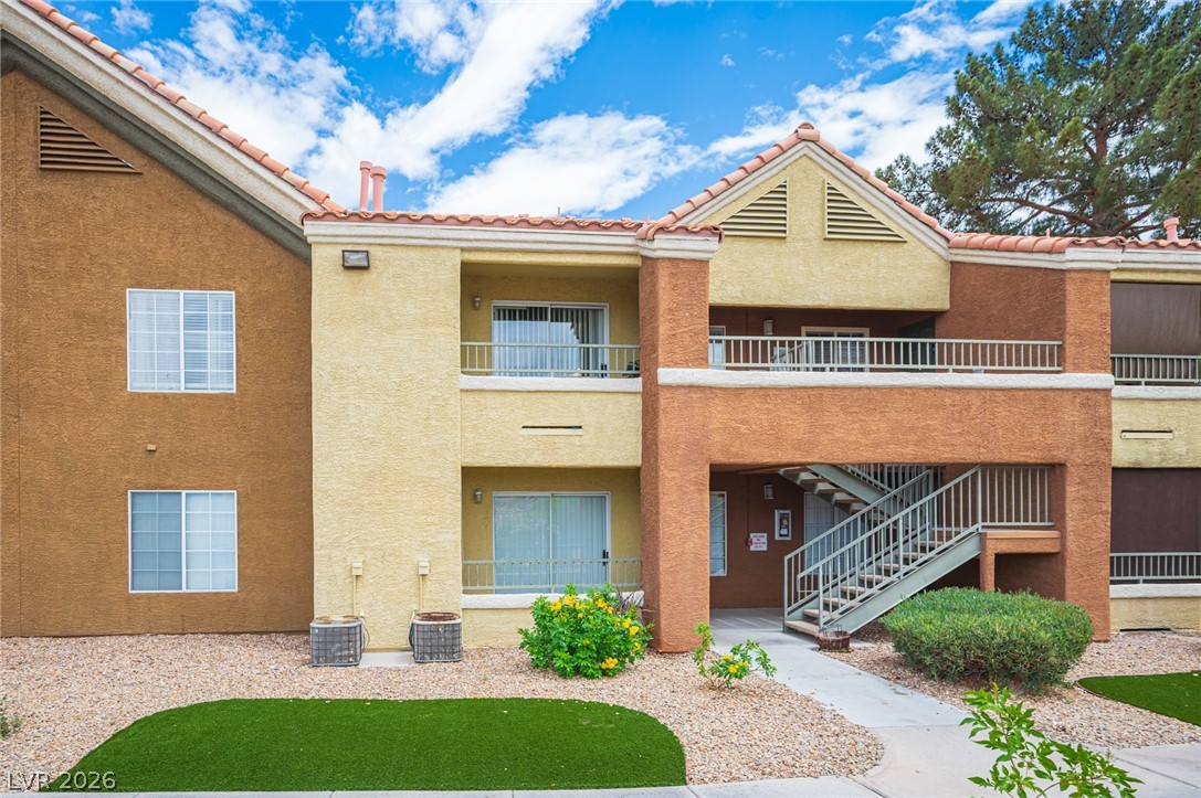 Photo 3 of 2120 Ramrod Avenue #927