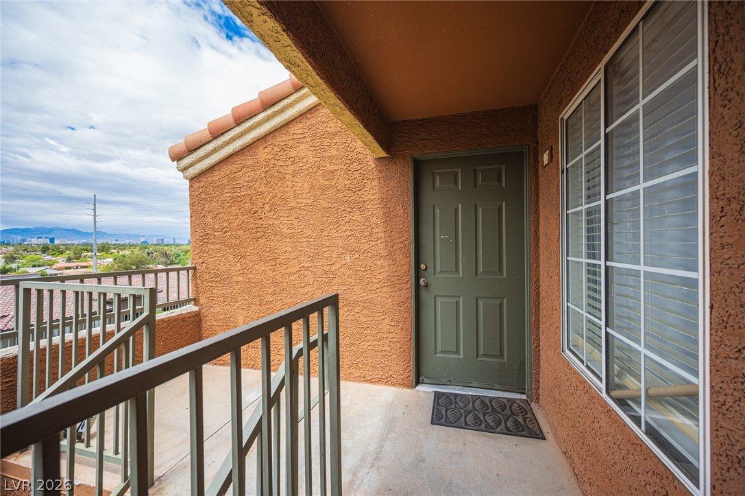 Photo 6 of 50, 2120 Ramrod Avenue #927