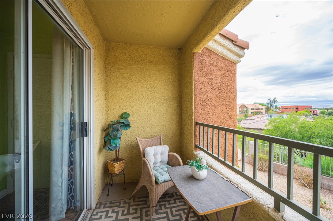 Photo 9 of 50, 2120 Ramrod Avenue #927