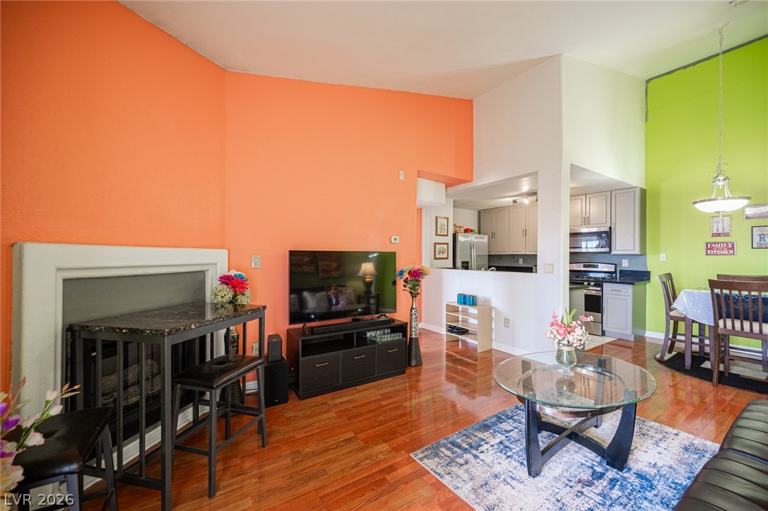 Photo 12 of 50, 2120 Ramrod Avenue #927
