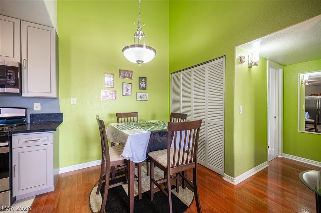 Photo 20 of 50, 2120 Ramrod Avenue #927