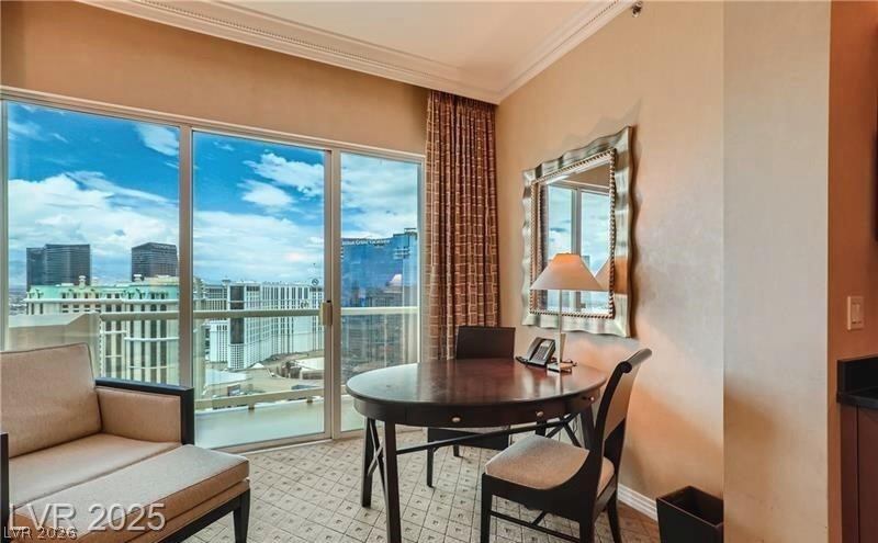 Photo 8 of 27, 135 E Harmon Avenue #22717