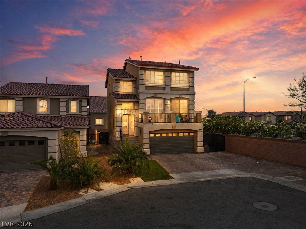 7294 River Star Court, Las Vegas 89118