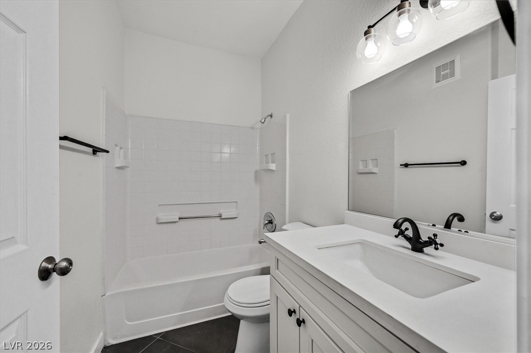Photo 9 of 23, 3318 N Decatur Boulevard #1089