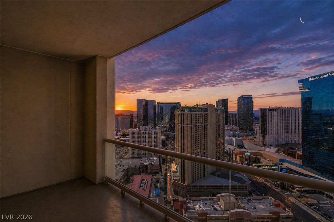 135 E HARMON Avenue #3209, Las Vegas
