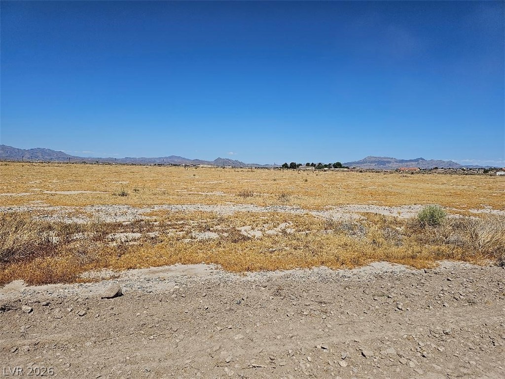 2370 S Oakridge Avenue, Pahrump