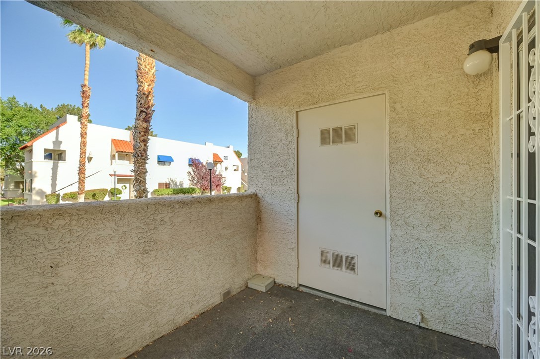 Photo 38 of 45, 101 Luna Way #136
