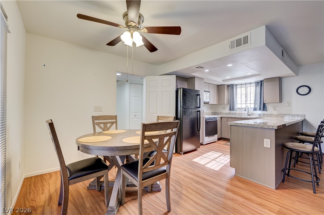 Photo 14 of 45, 101 Luna Way #136