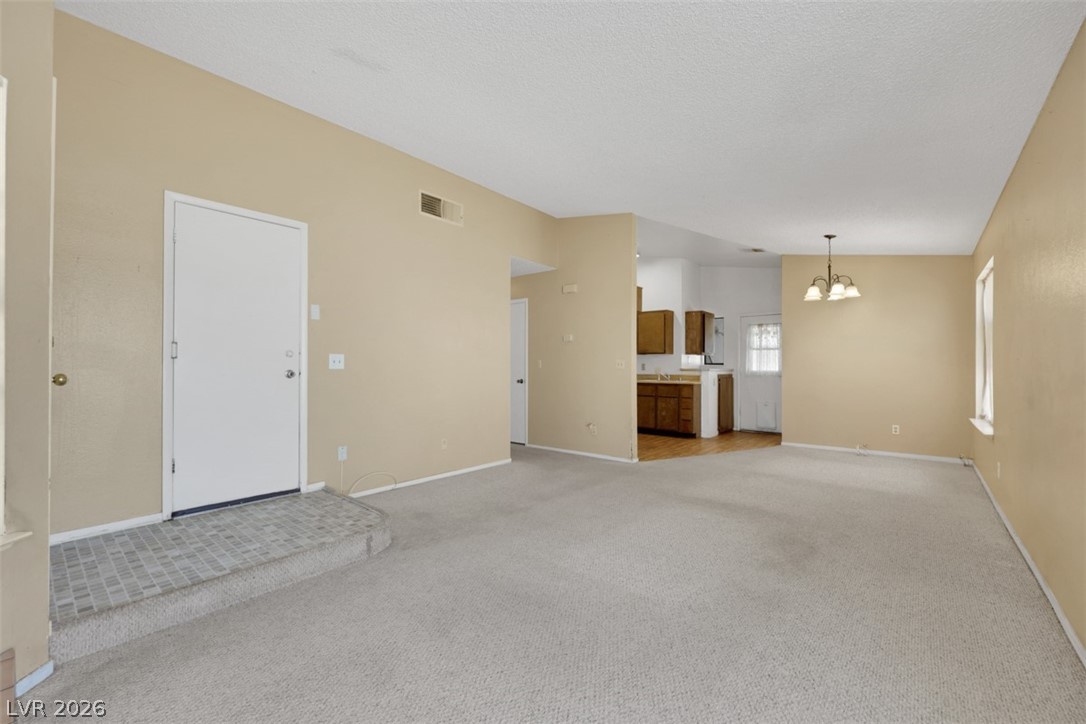 Photo 4 of 1005 Brookside Court