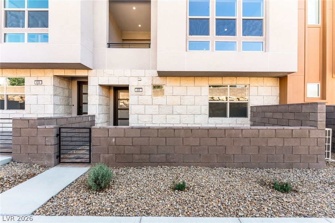 635 Talon Ridge Street, Las Vegas 89138