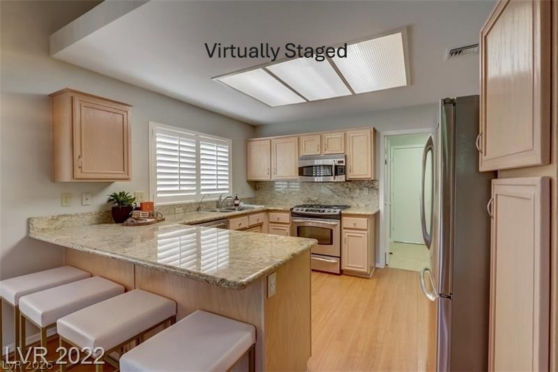 Photo 15 of 89, 2620 Highvale Drive