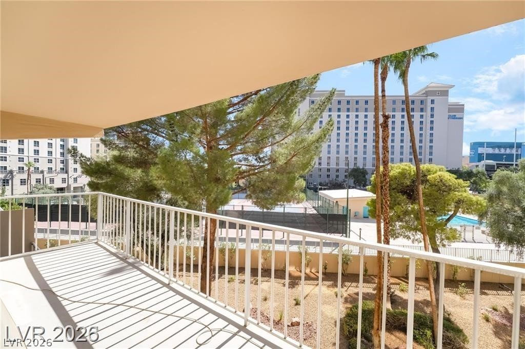205 E Harmon Avenue #409, Las Vegas