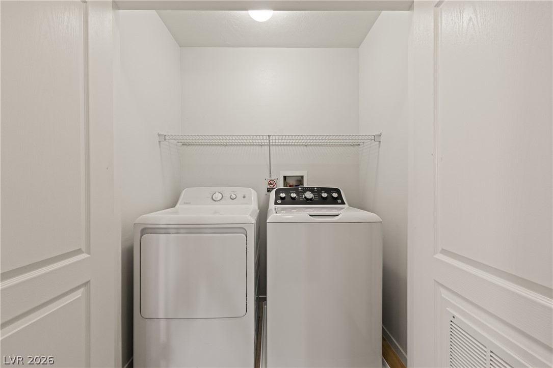Photo 13 of 28, 724 Hardy Way #E